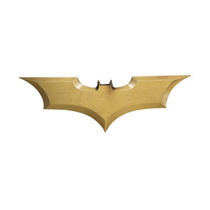 Figurine FaNaTtiK The Dark Knight Réplique Batman Batarang Edition Limitée Boutique Geneve Suisse