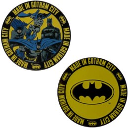 Figur FaNaTtiK DC Comics Collectable Coin Batman 85th Anniversary Limited Edition Geneva Store Switzerland